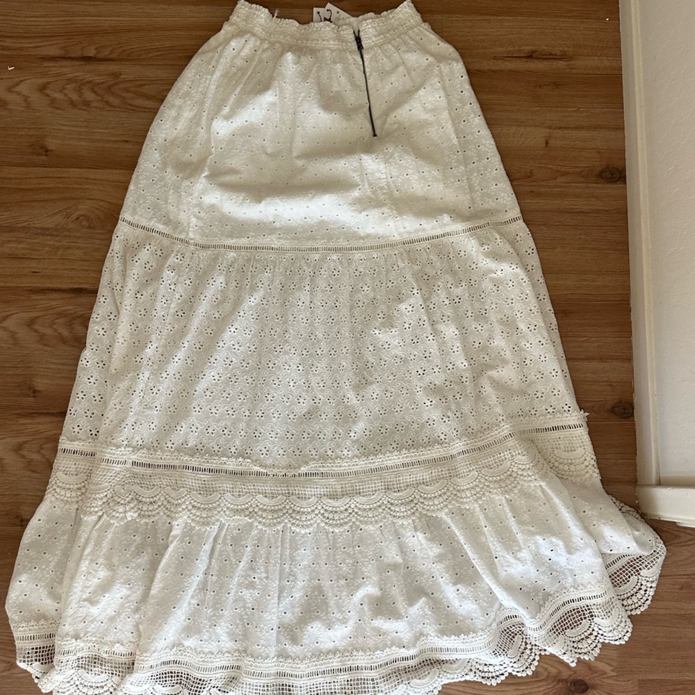 NWT ALICE + OLIVIA REISE PANELLED MAXI SKIRT OFF WHITE SZ 10 - Picture 9 of 11